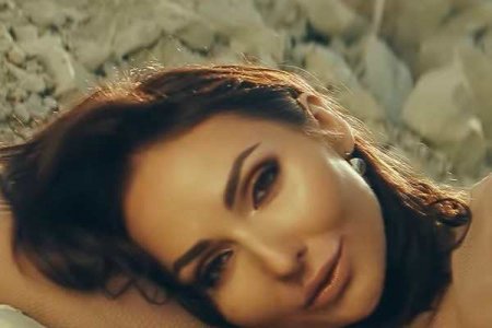 MIRRA - � �����